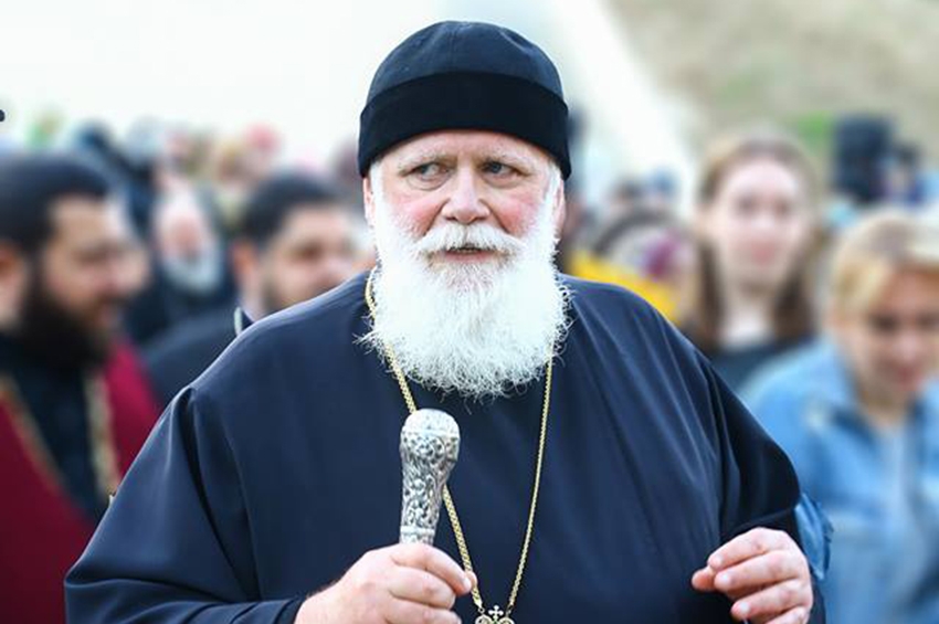 ერთი ჟურნალისტი დაიღუპა და რა ამბავში ხართ – მეუფე ანტონი აშშ-ს და ევროკავშირის საელჩოებს