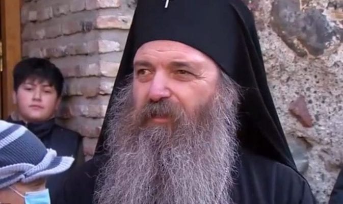 მეუფე იაკობი: პარლამენტში არ ჰყოფნით ნერვები და ერთმანეთს ურტყამენ, რა გასაკვირია, ნინოწმინდის პანსიონში, პატარას ღონიერმა უფროსმა სიტყვით თუ ვერ გააგებინა, მივიდა და ძალა გამოიყენა