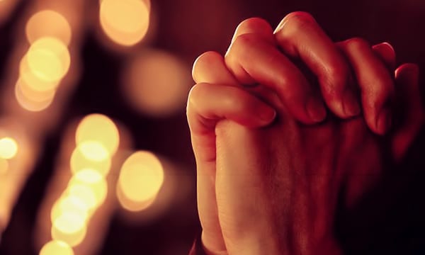 შეისმენს თუ არა ჩვენს ლოცვას ღმერთი, როცა რაიმეს შეცდომით, ან დაუფიქრებლად ვითხოვთ? – დეკანოზ თამაზ ლომიძის განმარტება