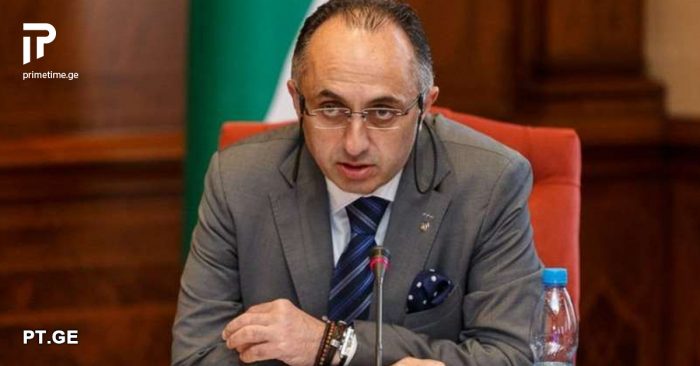 რა შეიძლება მოუტანოს ახალმა „ომიკრონის“ შტამმა საქართველოს – ზაზა წერეთლის პროგნოზი