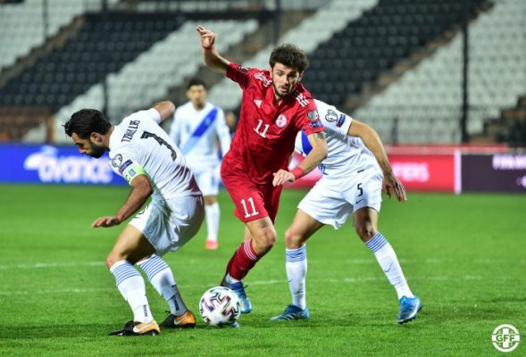 როცა ყველა კვარაცხელიას გოლს აღნიშნავდა, ნახეთ რა გააკეთა კაშიამ მოედანზე – ეს ჟესტი დასაფასებელია