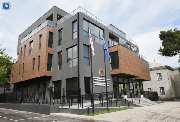 პროკურატურამ დავით სარალიძის განზრახ მკვლელობის ფაქტზე გ.მ.-ს ბრალდება წარუდგინა და მისთვის პატიმრობის შეფარდების შუამდგომლობით სასამართლოს მიმართა