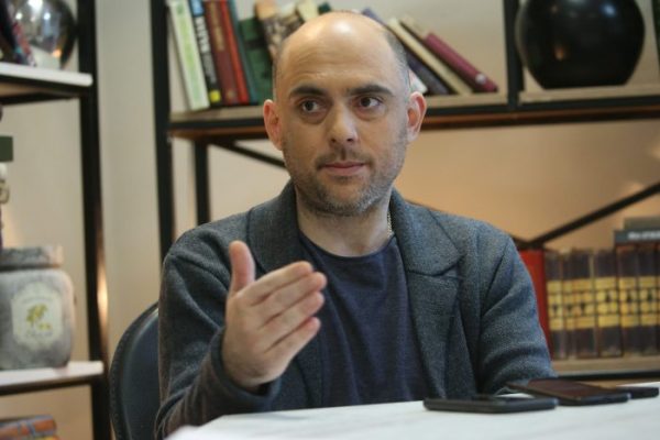 “სტუმართმოყვარეობის ადათი, საქართველოში არასდროს ვრცელდებოდა დამპყრობლებსა და მტრებზე!” – ნიკოლოზ რაჭველი პოზნერის ვიზიტზე