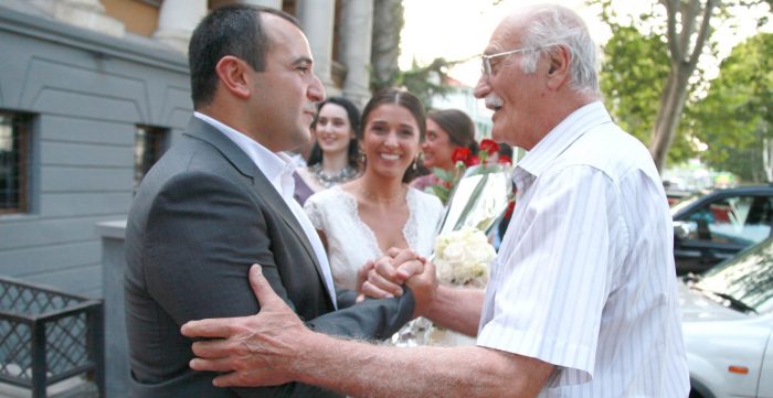 “ერთ მშვენიერ დღეს შენი ცოლი, ისეთი ლამაზი აღარ მოგეჩვენება, როგორიც ახლაა – აი, მაშინ…” – რა დაარიგა კახი კავსაძემ ნიკოლოზ წულუკიძეს ქორწილში