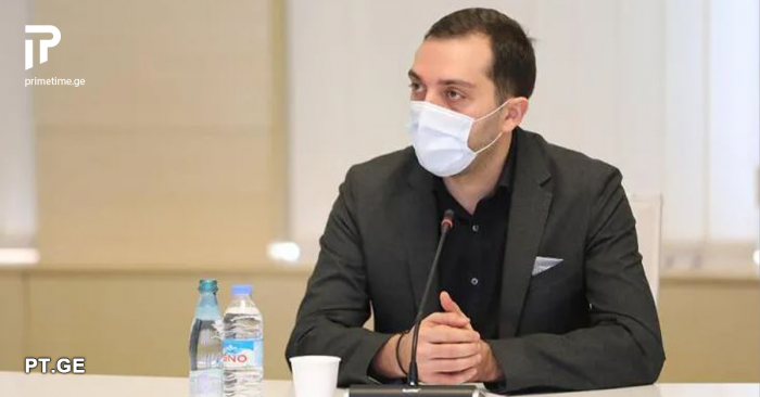 საჭიროა თუ არა მწეველების ბუსტერ დოზით აცრა – ბიძინა კულუმბეგოვის განმარტება