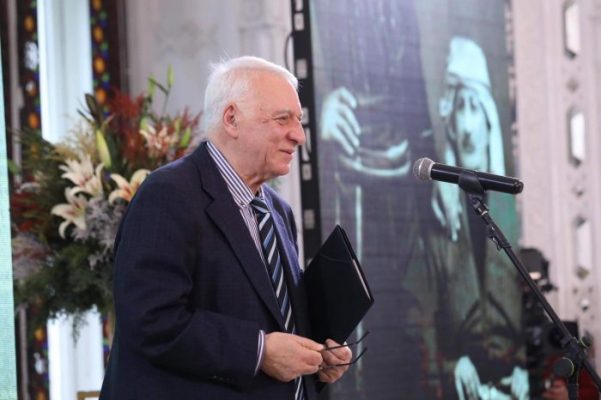 მიხეილ ჩხენკელი სრულიად საქართველოს კახი კავსაძის გარდაცვალებას უსამძიმრებს