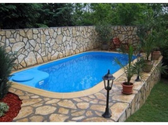 გურჯაანში 4 წლის ბავშვი აუზში დაიხრჩო