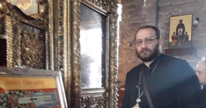 ვაქცინირებულები ბლუთუზს იჭერენ, შეგიძლიათ, გადაამოწმოთ – მამა ანტონი