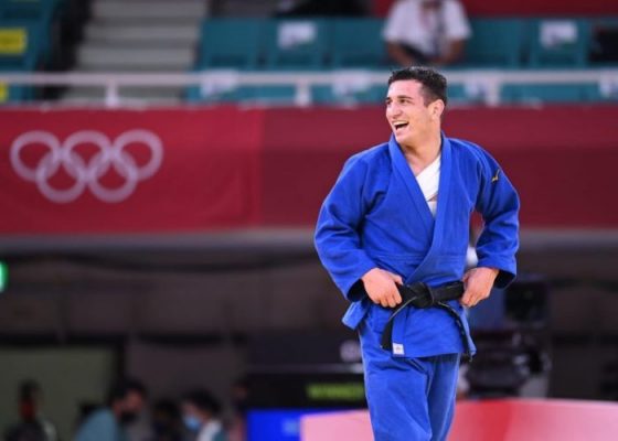 VIDEO: ნახეთ, ლაშა ბექაურის ემოციები, როცა გაიგო რომ ბინა აჩუქეს