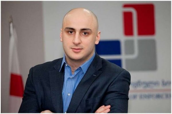 ადვოკატმა მოწმის სტატუსით სასამართლოში პრემიერის დაბარება მოითხოვა – ნიკა მელიას საქმე
