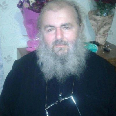 ვინ არის სასულიერო პირი, რომელიც კორონავირუსს ემსხვერპლა