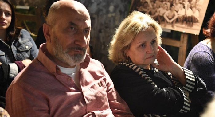 „კლინიკაში მყავს ამირანი და ათი თვის შვილიშვილი… “ – ეთერ თათარაიძის ოჯახი კოვიდს ებრძვის