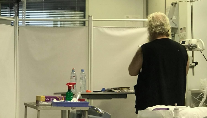 კოვიდინფიცირებული მოძღვრის ფოტო რეანიმაციიდან - „დამპირდა, რომ მოუწოდებს მრევლს აცრისკენ“