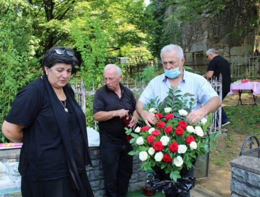 ტყიბულში აგვისტოს ომის გმირებს პატივი მიაგეს