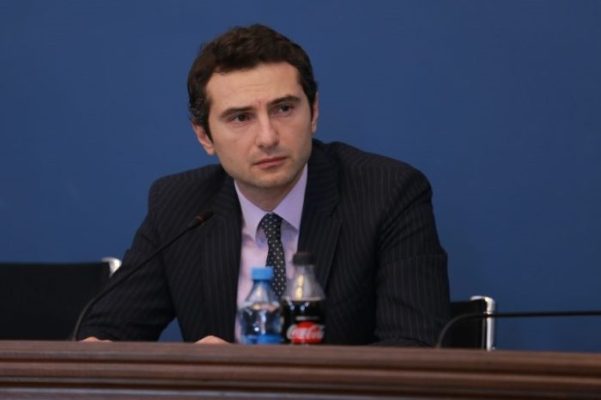 “ვგლოვობთ ბათუმში მომხდარი საშინელი ტრაგედიის მსხვერპლთ, რომელთა შორის არიან ბავშვები” – კახა კუჭავა