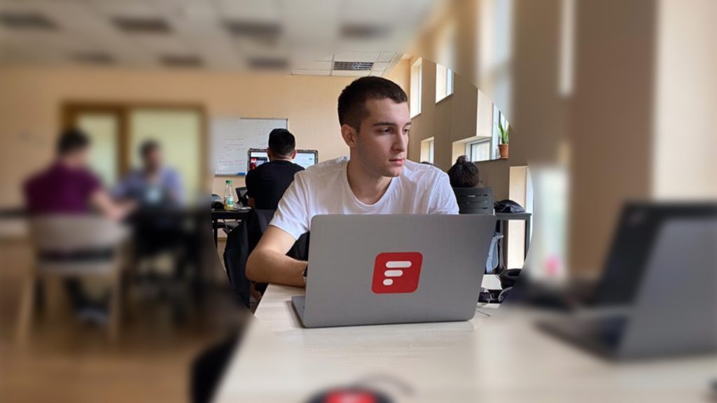 ერთ-ერთი ძებნილი ოჯახს და ადვოკატს დაუკავშირდა - ახალი დეტალები ნიკო კვარაცხელიას მკვლელობის საქმეში