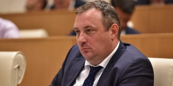 უმძიმესი ზამთარი გველოდება, თუ კიდევ მინიმუმ მილიონამდე ჩვენი მოქალაქე არ აიცრება - აკაკი ზოიძე