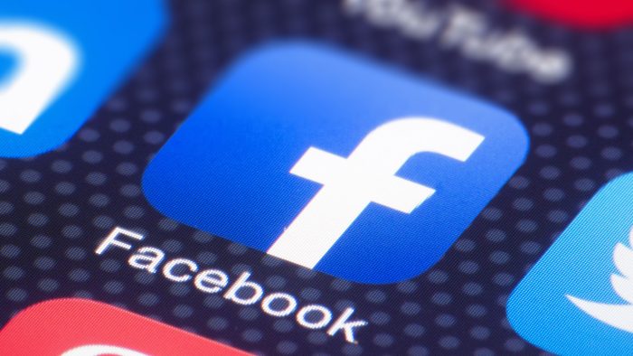facebook-ი აღარ გაჩვენებთ თუ ვინ ნახა თქვენი „სთორი“ – მომხმარებლები შეტყობინებას იღებენ