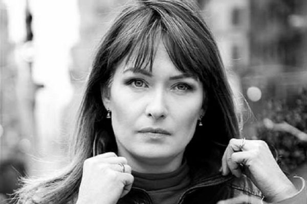 „ის სხვა განზომილებაში გადავიდა“ – სანდრა რულოვსი პოსტს აქვეყნებს