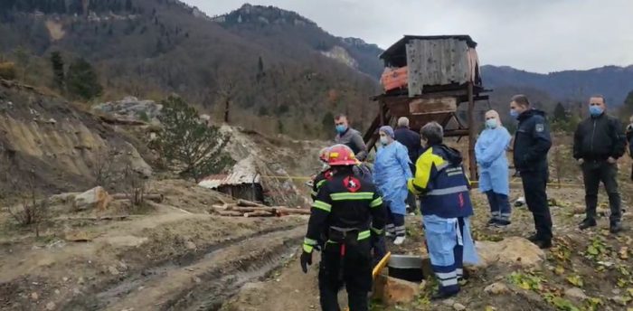 რა ხდება ამ წუთებში ტყიბულში, სადაც შახტაში ორი ადამიანი ჩავარდა - საგანგებო სიტუაციების მართვის სამსახურის განცხადება