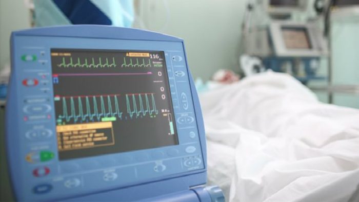 კორონავირუსით ინფიცირებული პაციენტი რეანიმაციული განყოფილებაში თანხის სანაცვლოდ მოათავსეს