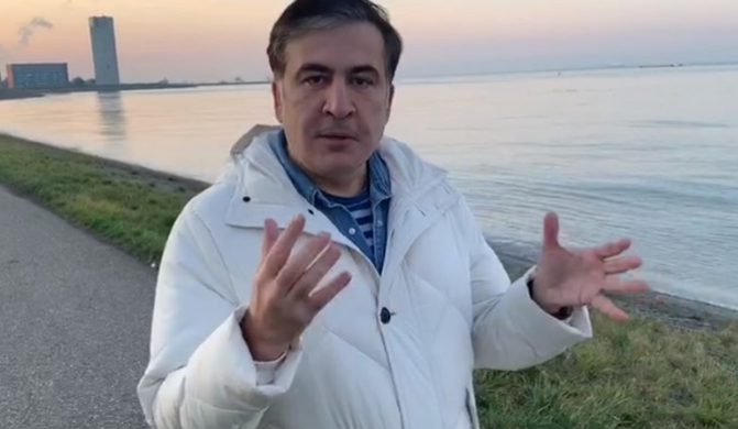 ღმერთი ისე ნამდვილად არ მომკლავს, რომ ერთხელ, თავაწეულმა არ გავიარო გამარჯვებული ბათუმის ბულვარში – სააკაშვილის მიმართვა