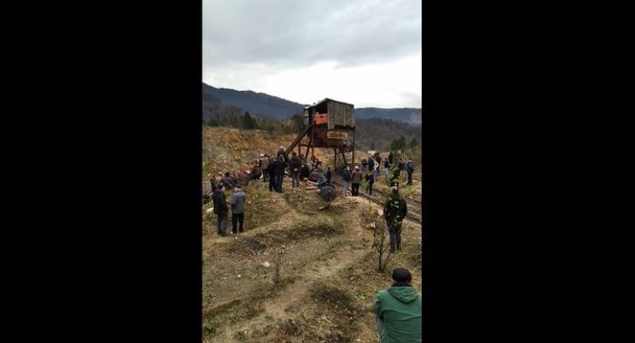 „ნანგრევებიდან ერთი ადამიანის ხმა ისმის, რომელიც შველას ითხოვს“ - შემთხვევა ტყიბულში რამდენიმე წუთის წინ მოხდა