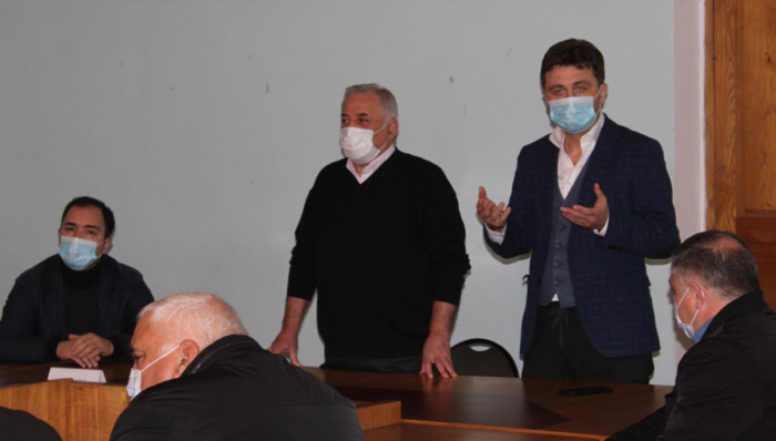 ტყიბულის მუნიციპალიტეტის ახლადარჩეული მერი თანამშრომლებს შეხვდა